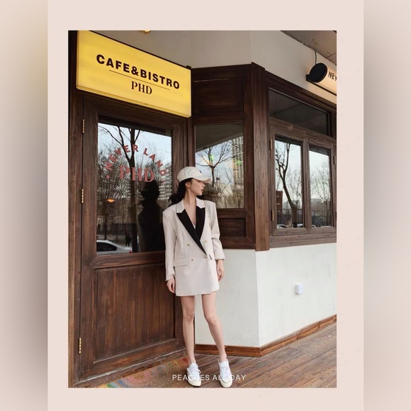 Cream jacket blazer with shoulder pads NWT - Picture 11 of 12